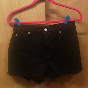 7 For All Mankind Women size 27 Black Cut off Short Frayed Hem Mid Rise-Like new
